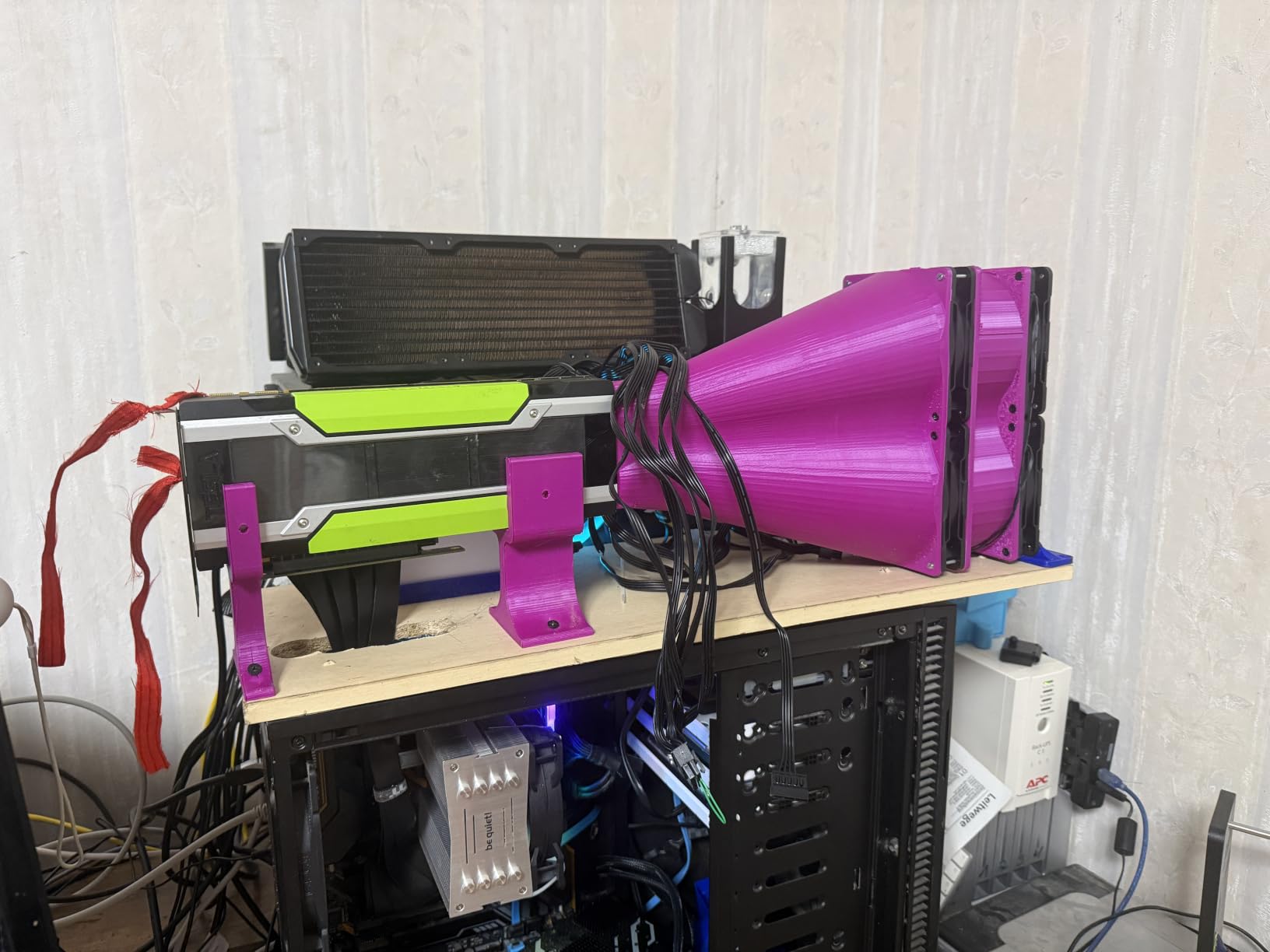 Perfekt für vertikale GPU