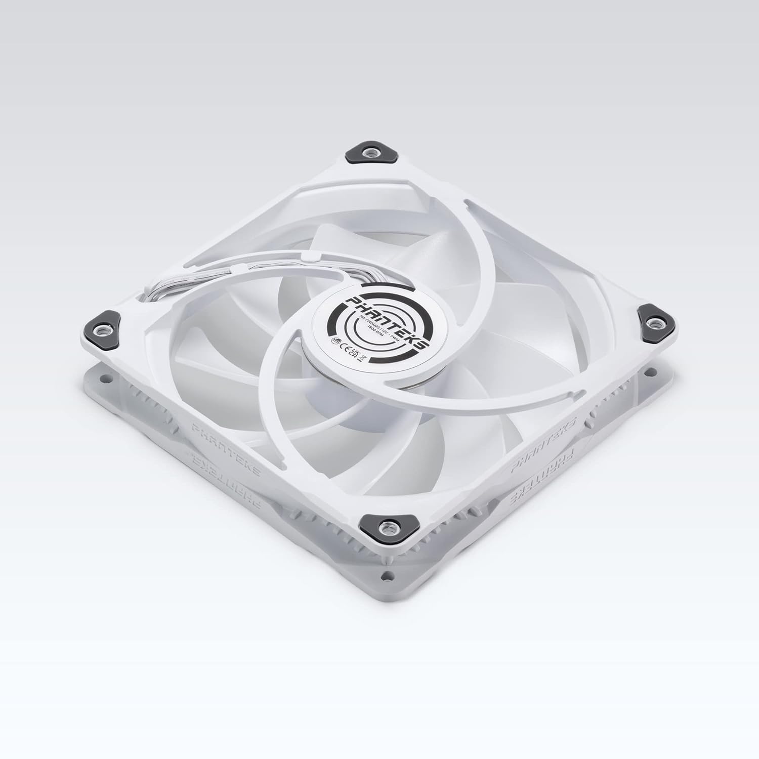 phanteks-m25-140-pwm-d-rgb-geh-usel-fter-140mm-wei image 5