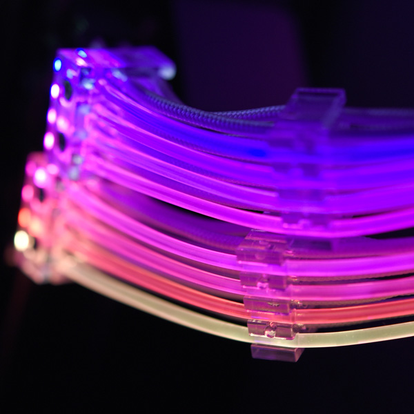 lian-li-strimer-8-pin-rgb-erweiterungskabel image 5