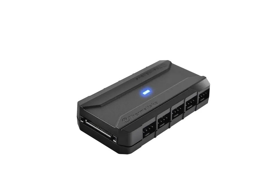 thermaltake-commander-fp-pwm-l-fter-hub-f-r-bis-zu-10-l-fter-schwarz image 1