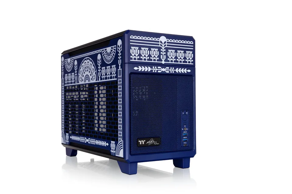 thermaltake-tr100-mini-tower-limited-koralie-edition-super-compact-mini-itx image 1