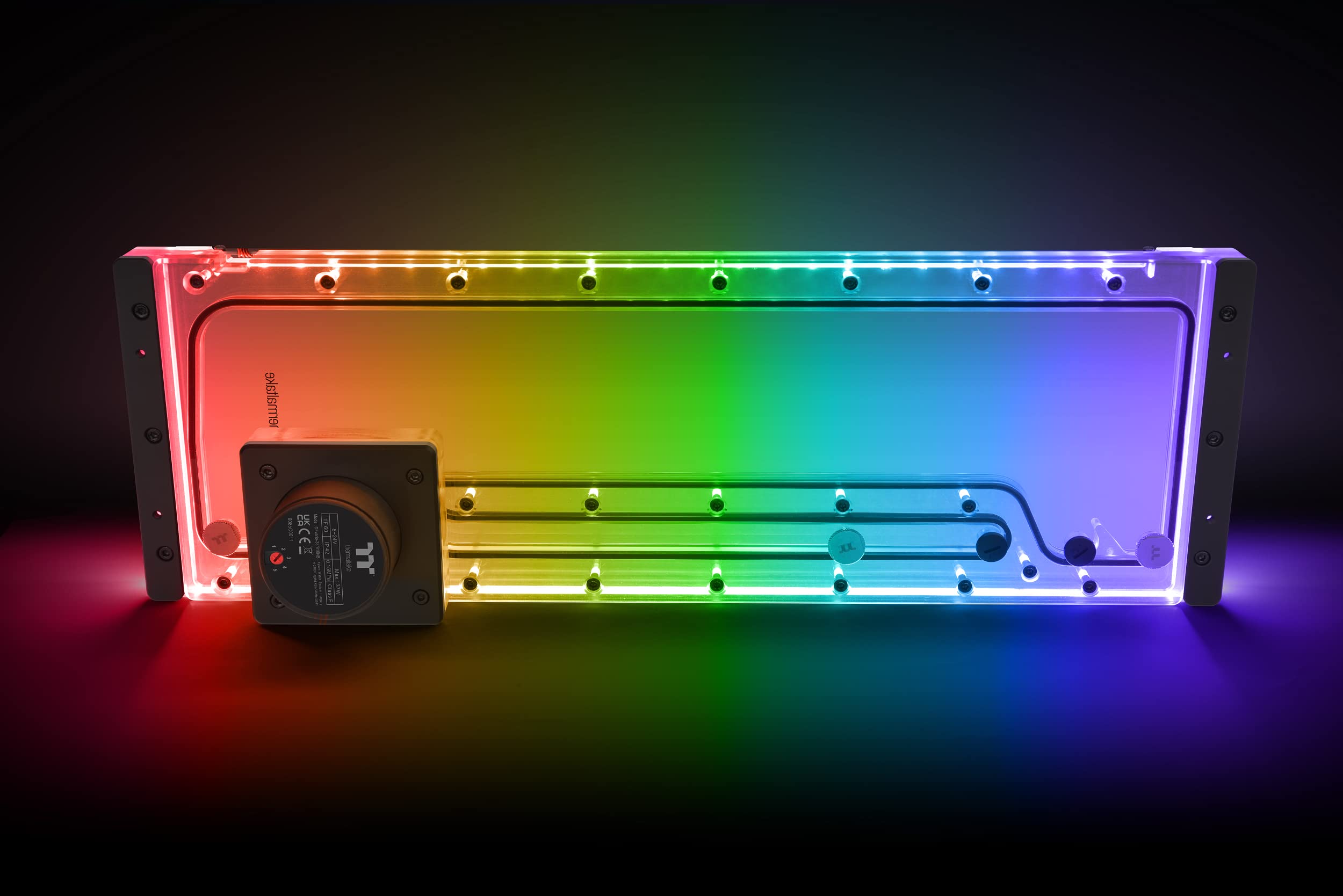 thermaltake-pacific-core-p8-dp-d5-plus-distro-plate-mit-pumpe image 3