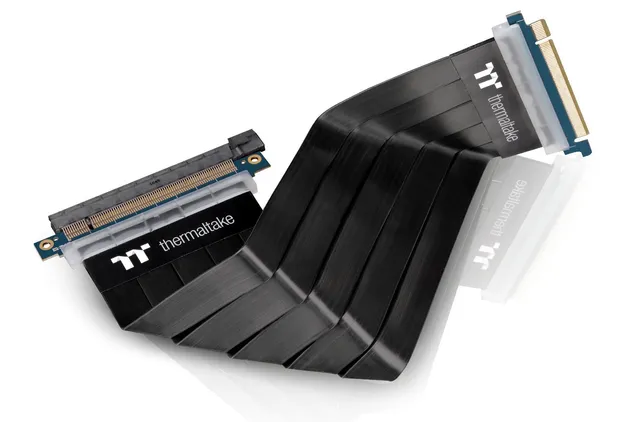 thermaltake-ac-045-cn1otn-c1-pci-express-16x-riser-kabel-300mm-schwarz image 1