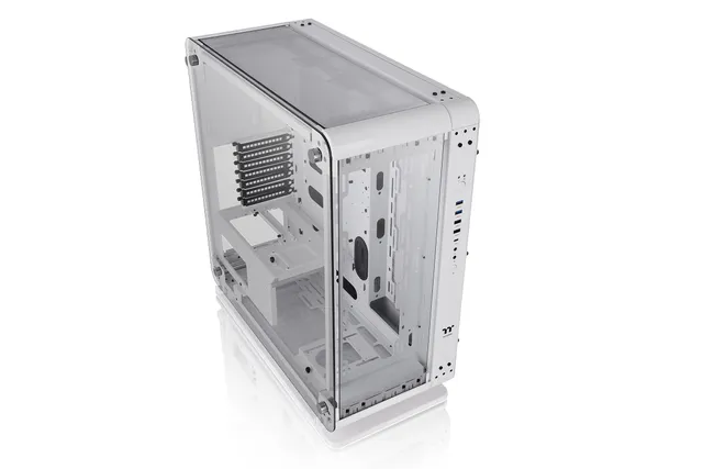 thermaltake-core-p6-tg-snow-mid-tower-atx-glas-geh-use-wei image 1
